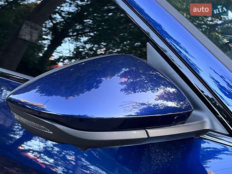 Внедорожник / Кроссовер Audi e-tron 2021 в Киеве фото 17 Внедорожник / Кроссовер Audi e-tron 2021 в Киеве