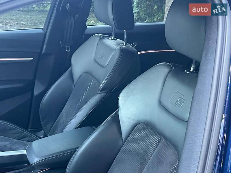 Внедорожник / Кроссовер Audi e-tron 2021 в Киеве фото 37 Внедорожник / Кроссовер Audi e-tron 2021 в Киеве