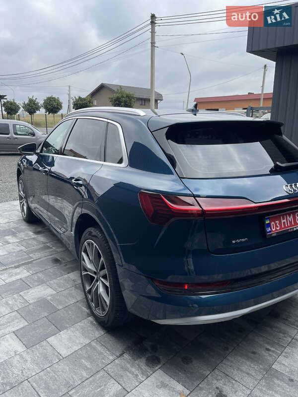 Позашляховик / Кросовер Audi e-tron 2020 в Луцьку