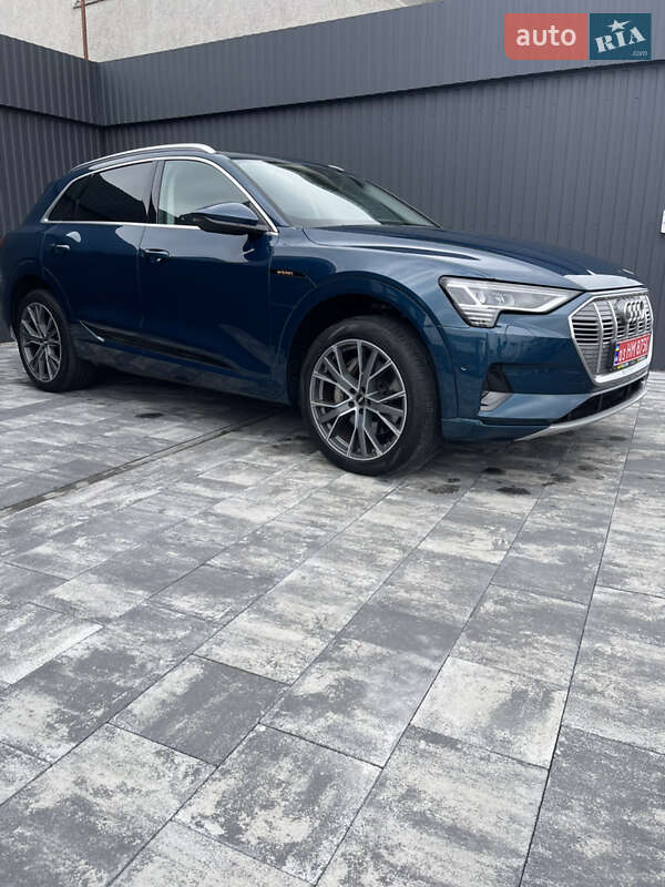 Позашляховик / Кросовер Audi e-tron 2020 в Луцьку