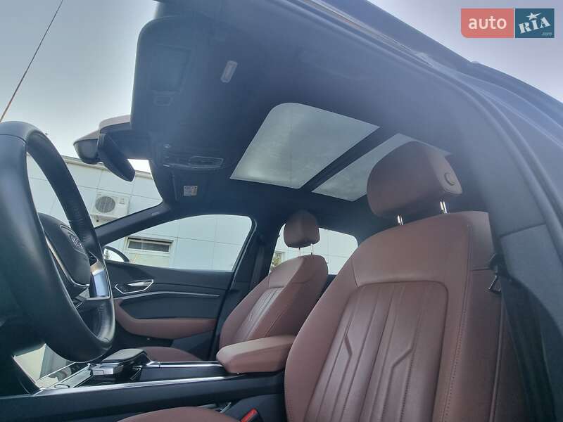Позашляховик / Кросовер Audi e-tron 2020 в Коломиї