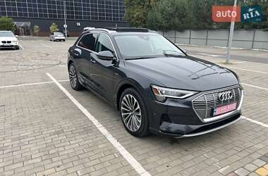Внедорожник / Кроссовер Audi e-tron 2019 в 