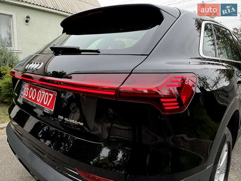 Внедорожник / Кроссовер Audi e-tron 2021 в Харькове фото 11 Внедорожник / Кроссовер Audi e-tron 2021 в Харькове