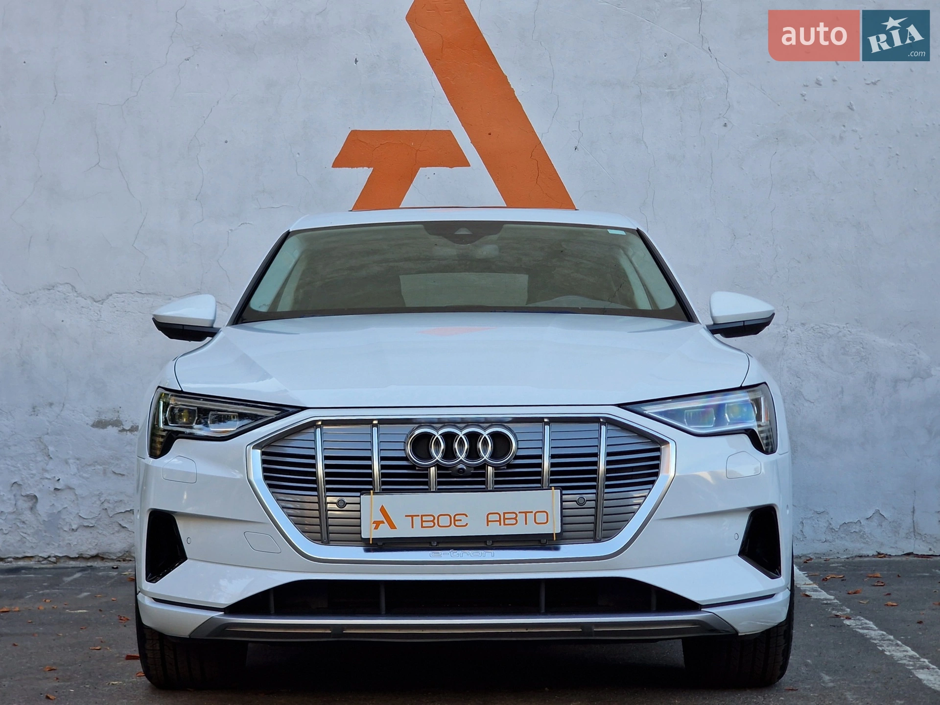 2020 Audi e-tron - мініатюра 5