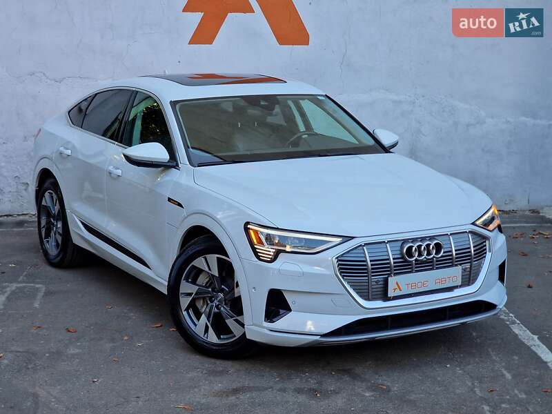 Позашляховик / Кросовер Audi e-tron 2020 в Одесі