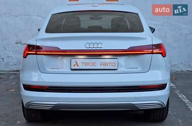 Позашляховик / Кросовер Audi e-tron 2020 в 