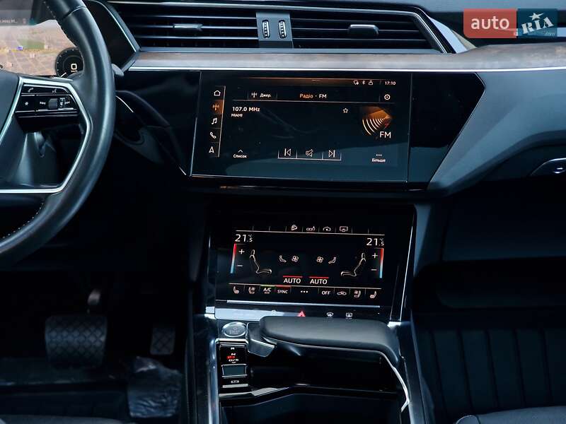Позашляховик / Кросовер Audi e-tron 2020 в Одесі
