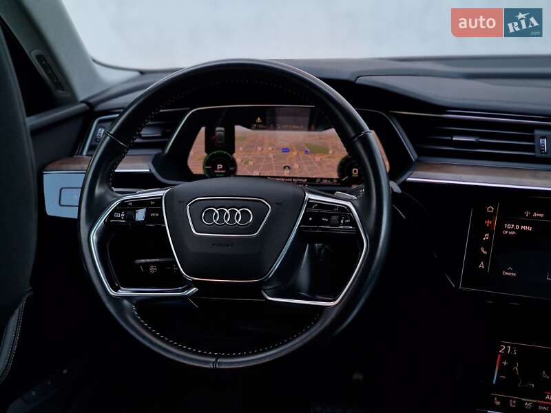 Позашляховик / Кросовер Audi e-tron 2020 в Одесі
