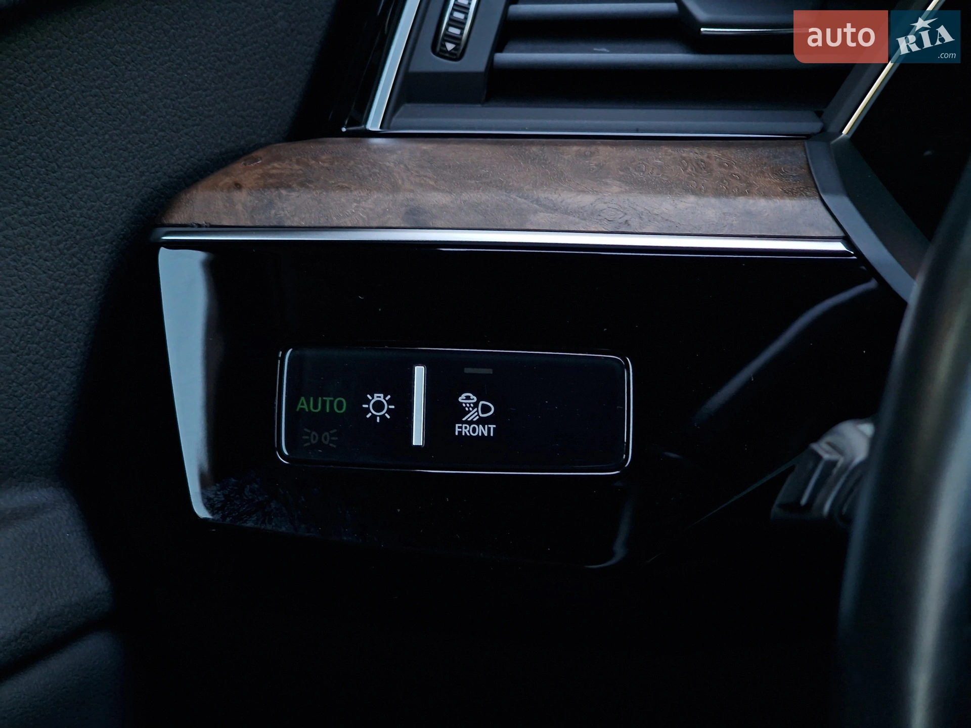 2020 Audi e-tron - мініатюра 68