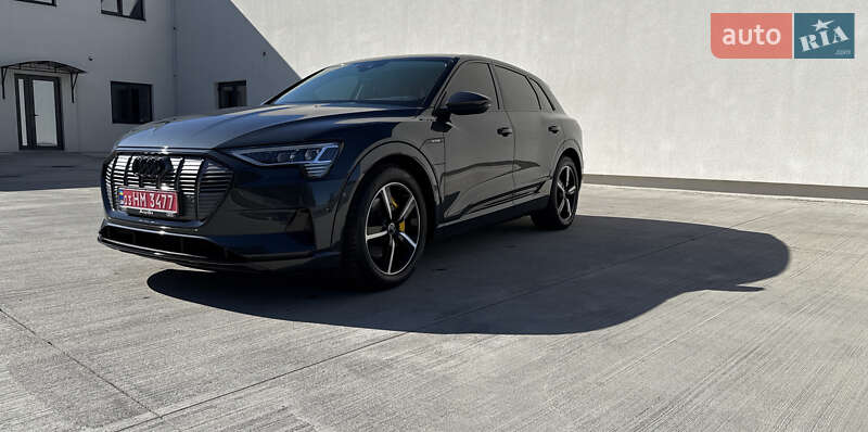 Позашляховик / Кросовер Audi e-tron 2020 в Луцьку