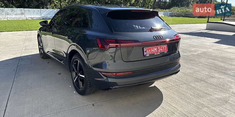 Позашляховик / Кросовер Audi e-tron 2020 в Луцьку