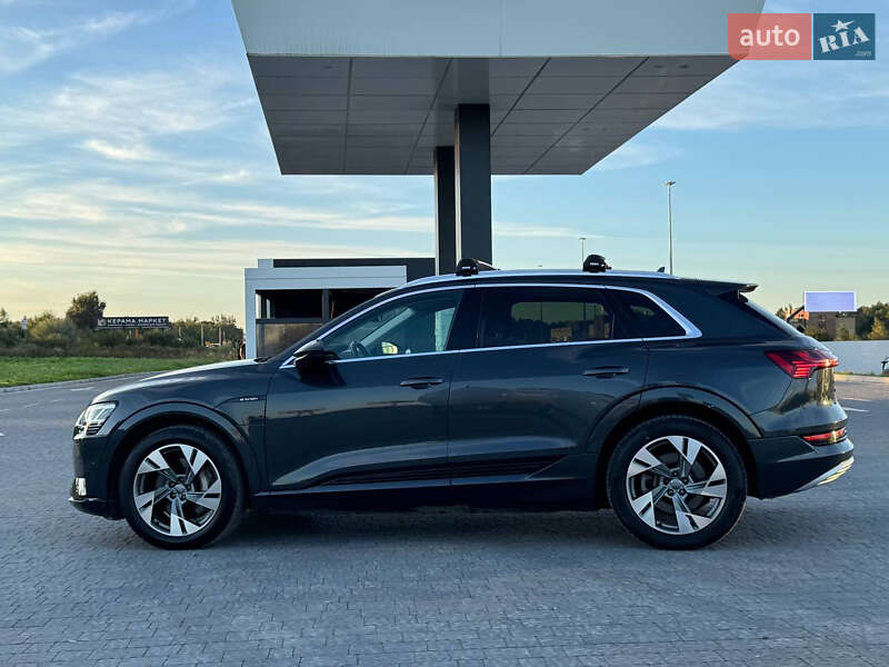 Внедорожник / Кроссовер Audi e-tron 2020 в Львове