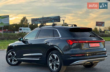 Позашляховик / Кросовер Audi e-tron 2020 в 
