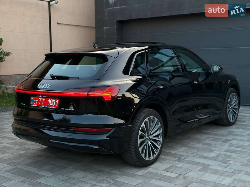 Внедорожник / Кроссовер Audi e-tron 2020 в Мукачево
