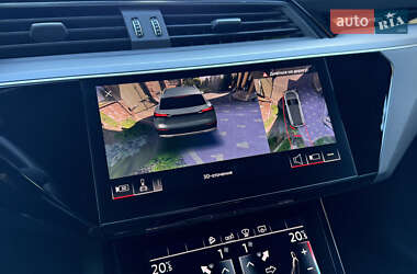 Внедорожник / Кроссовер Audi e-tron 2019 в 