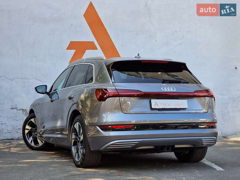 Внедорожник / Кроссовер Audi e-tron 2021 в Одессе