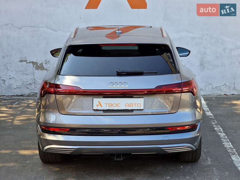 Внедорожник / Кроссовер Audi e-tron 2021 в Одессе