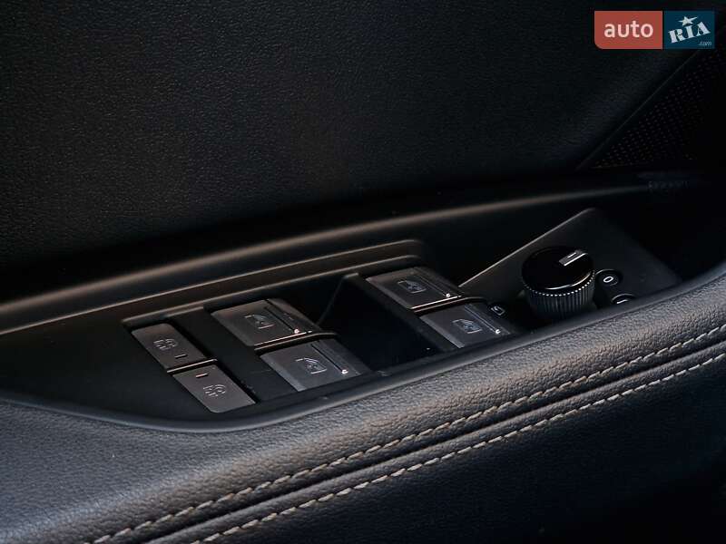 Внедорожник / Кроссовер Audi e-tron 2021 в Одессе