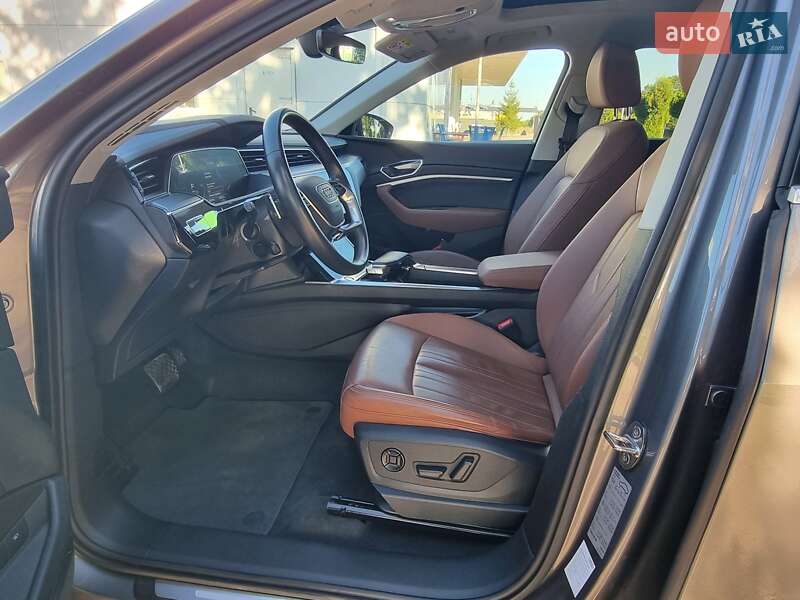 Позашляховик / Кросовер Audi e-tron 2020 в Коломиї