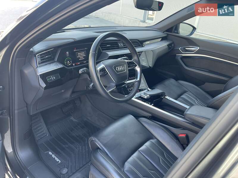 Позашляховик / Кросовер Audi e-tron 2019 в Івано-Франківську