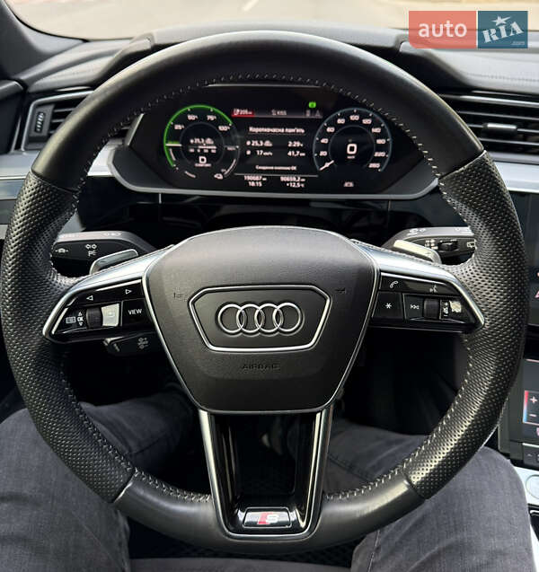 Позашляховик / Кросовер Audi e-tron 2019 в Львові