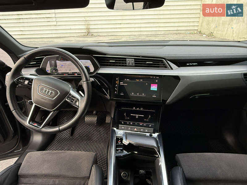 Позашляховик / Кросовер Audi e-tron 2019 в Львові