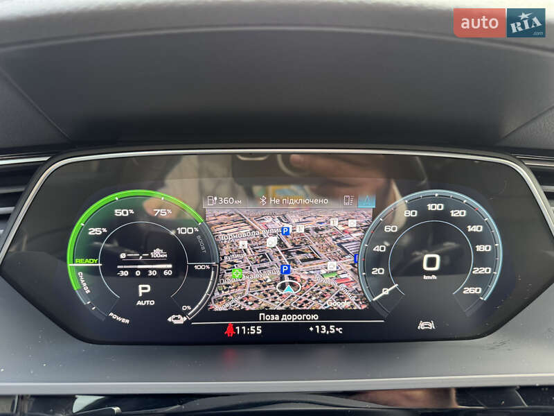 Позашляховик / Кросовер Audi e-tron 2023 в Хмельницькому