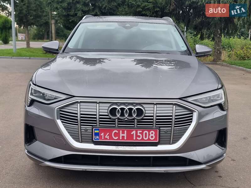 Позашляховик / Кросовер Audi e-tron 2020 в Коломиї