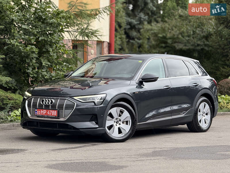 Внедорожник / Кроссовер Audi e-tron 2021 в Тернополе