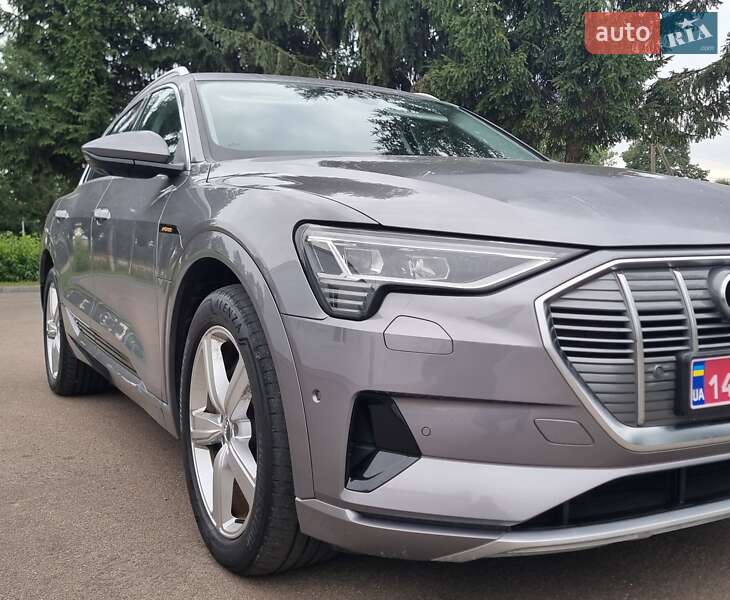 Позашляховик / Кросовер Audi e-tron 2020 в Коломиї