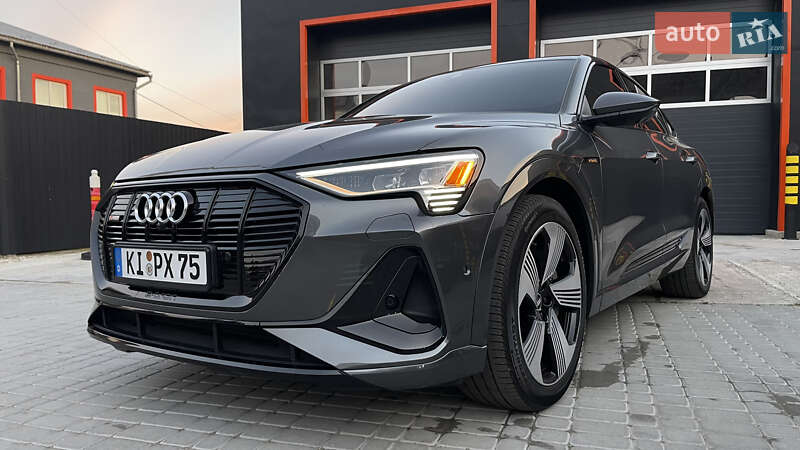 Внедорожник / Кроссовер Audi e-tron 2021 в Самборе