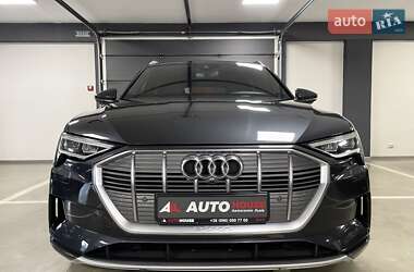 Внедорожник / Кроссовер Audi e-tron 2020 в 