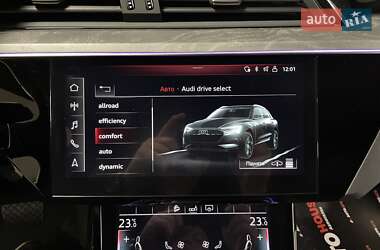 Внедорожник / Кроссовер Audi e-tron 2020 в 