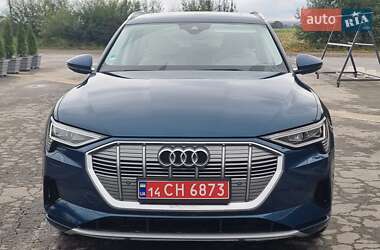 Внедорожник / Кроссовер Audi e-tron 2020 в 