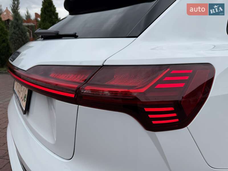 Внедорожник / Кроссовер Audi e-tron 2021 в Львове