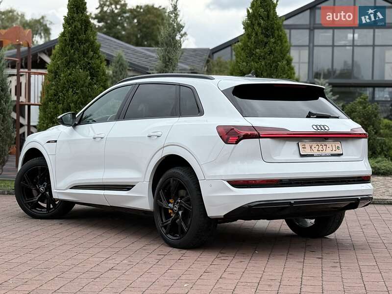 Внедорожник / Кроссовер Audi e-tron 2021 в Львове