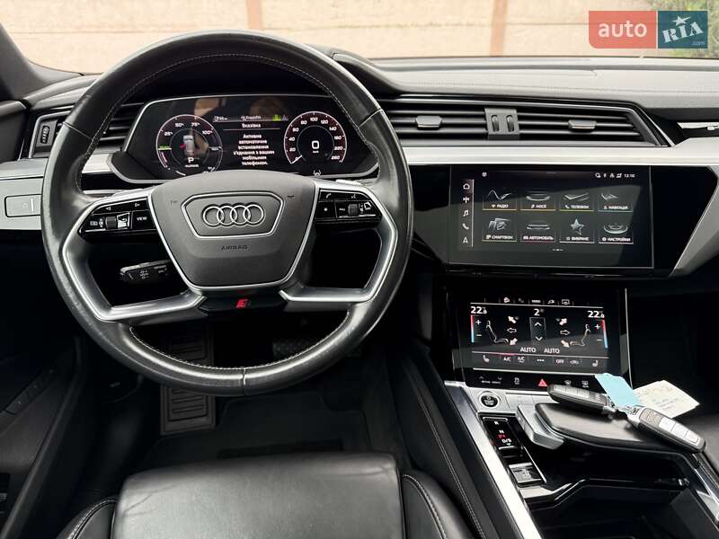 Внедорожник / Кроссовер Audi e-tron 2021 в Львове