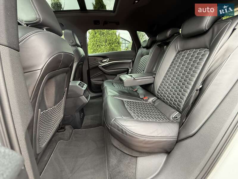 Внедорожник / Кроссовер Audi e-tron 2021 в Львове