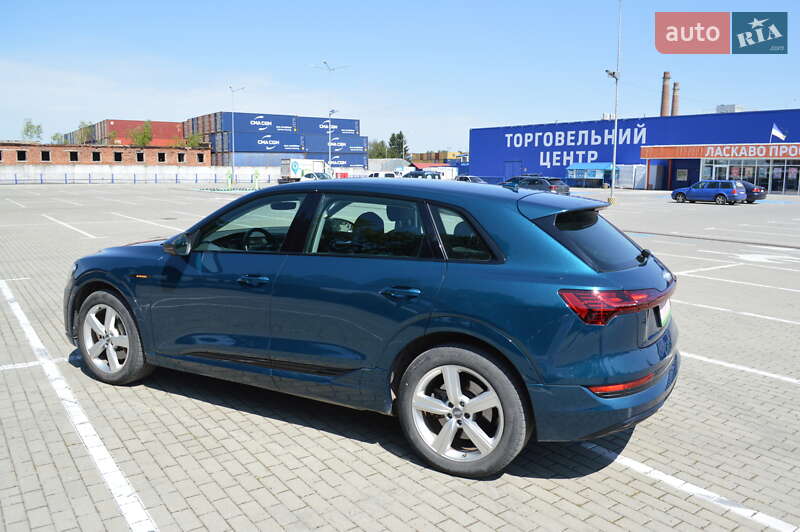 Позашляховик / Кросовер Audi e-tron 2020 в Тернополі