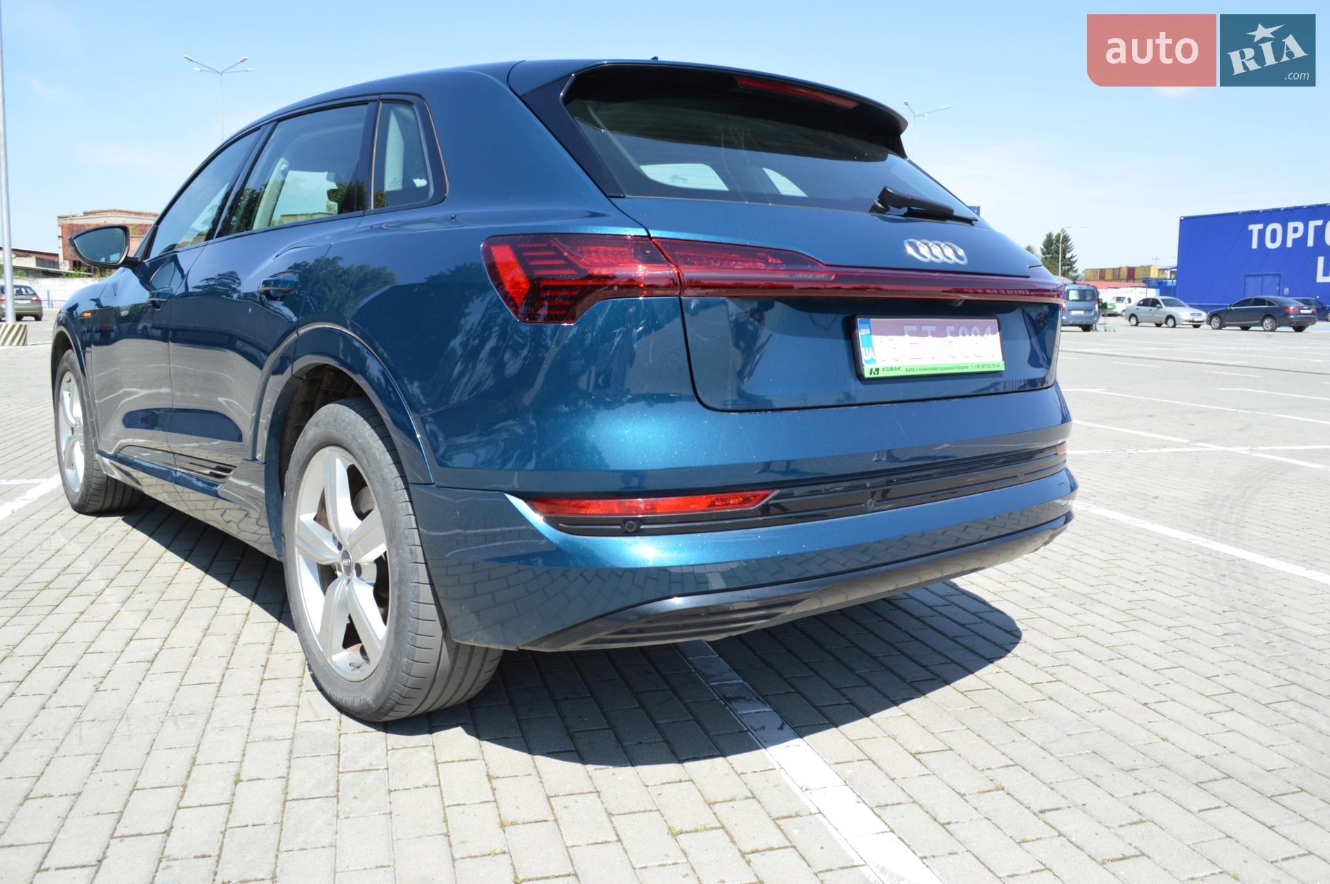 2020 Audi e-tron - мініатюра 21