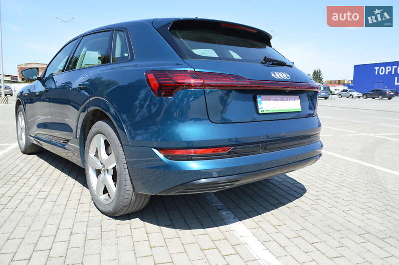 Позашляховик / Кросовер Audi e-tron 2020 в Тернополі