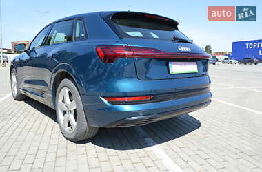 Позашляховик / Кросовер Audi e-tron 2020 в 