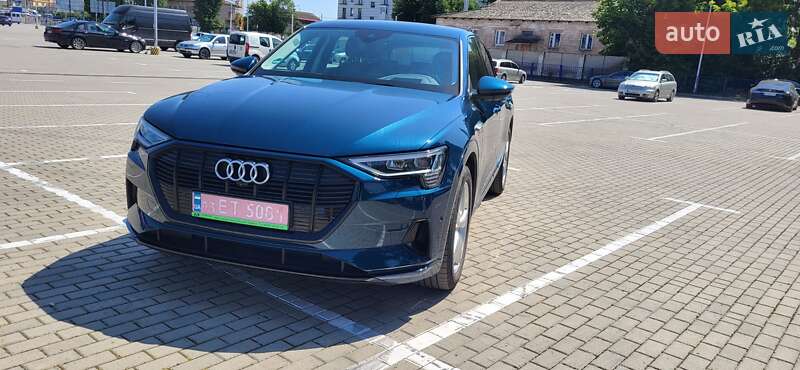 Позашляховик / Кросовер Audi e-tron 2020 в Тернополі