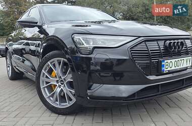 Внедорожник / Кроссовер Audi e-tron 2020 в 
