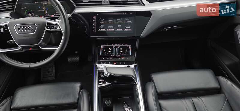 Позашляховик / Кросовер Audi e-tron 2020 в Тернополі