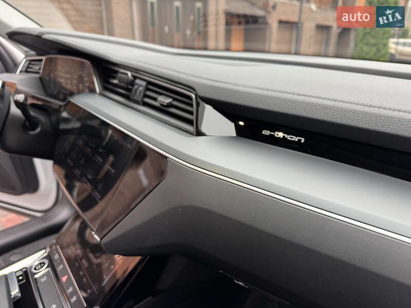 Внедорожник / Кроссовер Audi e-tron 2023 в Хмельницком фото 24 Внедорожник / Кроссовер Audi e-tron 2023 в Хмельницком