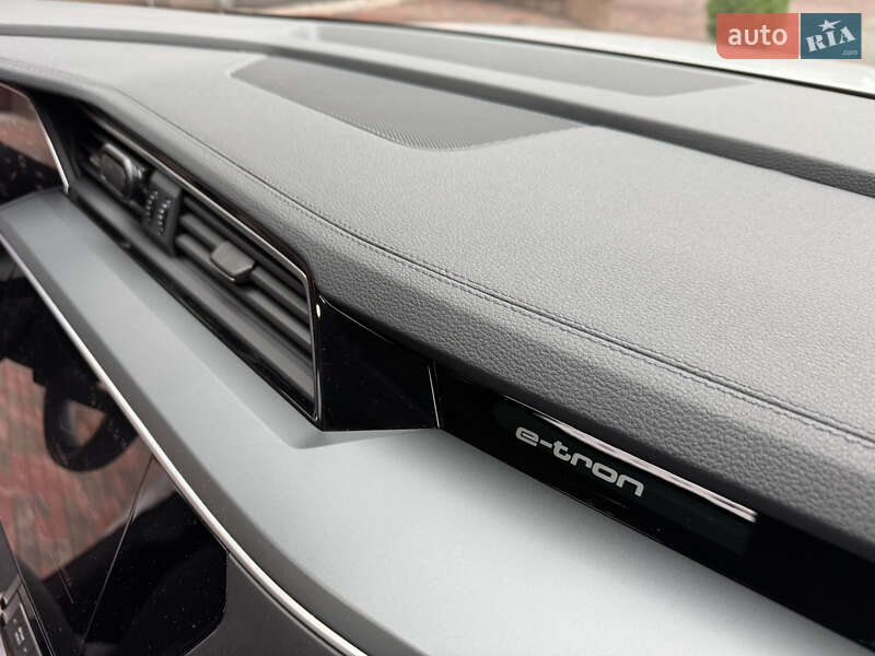 Внедорожник / Кроссовер Audi e-tron 2023 в Хмельницком фото 25 Внедорожник / Кроссовер Audi e-tron 2023 в Хмельницком