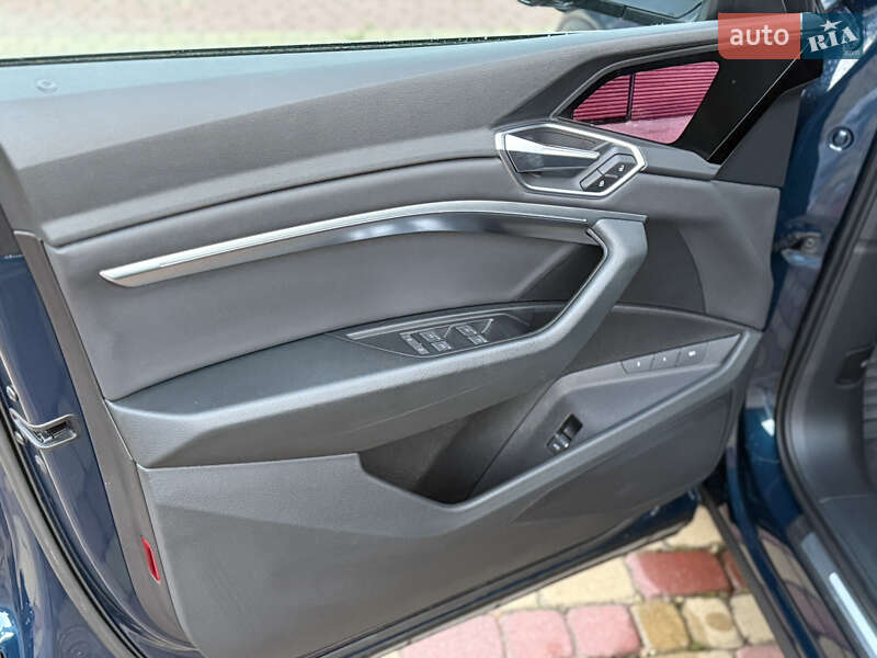 Позашляховик / Кросовер Audi e-tron 2019 в Хмельницькому