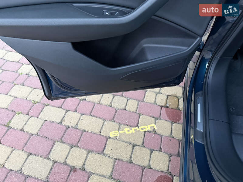 Позашляховик / Кросовер Audi e-tron 2019 в Хмельницькому