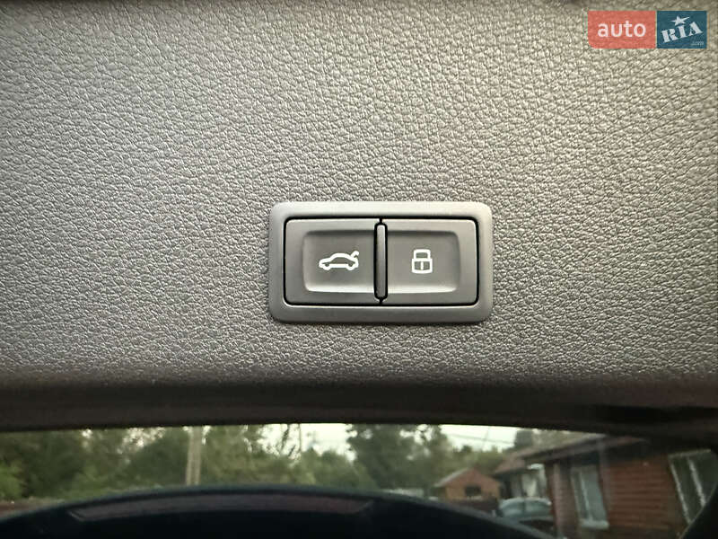 Позашляховик / Кросовер Audi e-tron 2019 в Хмельницькому